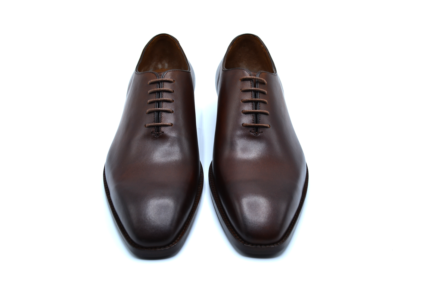 Oxford Whole Cut Shoes